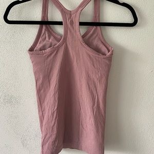 Lululemon ebb to street tank